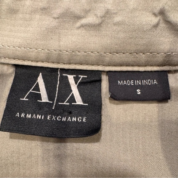 Armani Exchange Snap Down Shirt Sz S Taupe Roll Tab Sleeve Zip Close Pocket - Picture 6 of 13